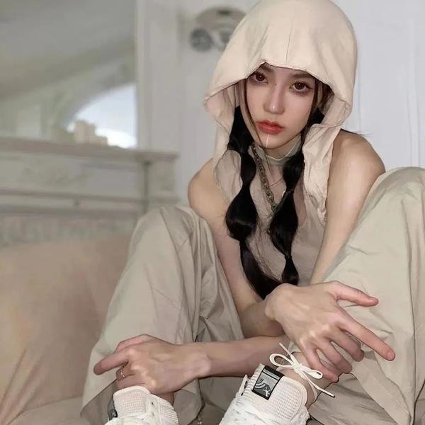 恋爱潜伏